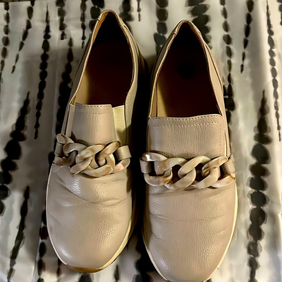 RORY SLIP-ON LOFTER SIZE 8.5 - Picture 1 of 12